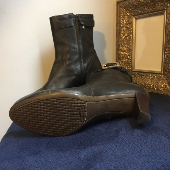 💕Cole Haan Air Side Zip Top Buckle Brown Booties - Picture 5 of 8